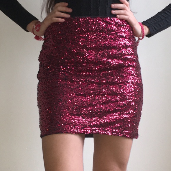 sequin skirt red